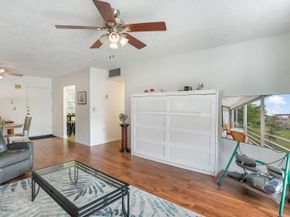 2851 Somerset Dr 205, Lauderdale Lakes FL 33311