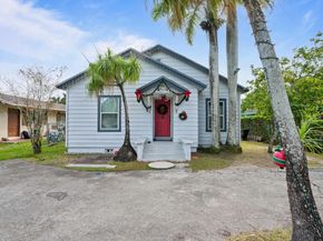 708 NW 15th St, Homestead FL 33030