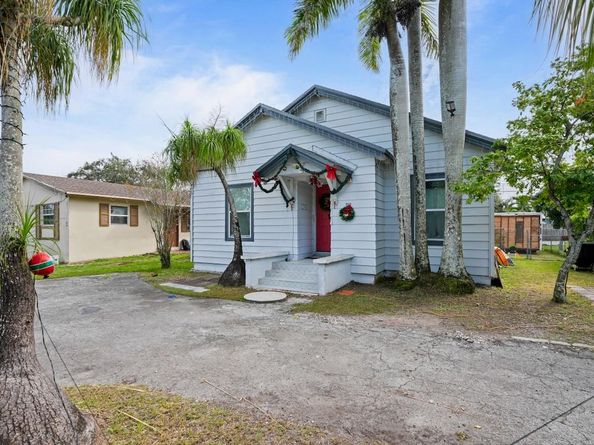 708 NW 15th St, Homestead FL 33030