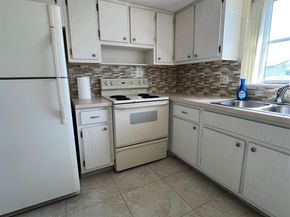 2868 Ashley Dr C, West Palm Beach FL 33415