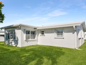 2390 SW 13th Avenue, Boynton Beach FL 33426