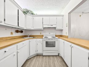 325 Knotty Pine Circle C1, Greenacres FL 33463