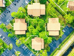 325 Knotty Pine Circle C1, Greenacres FL 33463