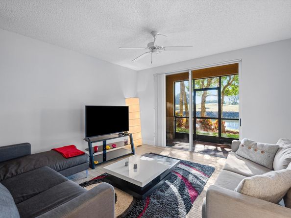 11730 Saint Andrews Place 102, Wellington FL 33414