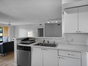 11730 Saint Andrews Place 102, Wellington FL 33414