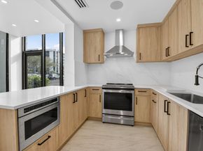 7819 Lakeside Boulevard 812, Boca Raton FL 33434