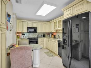6693 Via Regina 6693, Boca Raton FL 33433