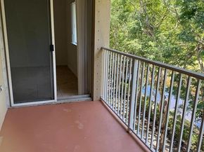 2941 Riverside Dr 303, Coral Springs FL 33065