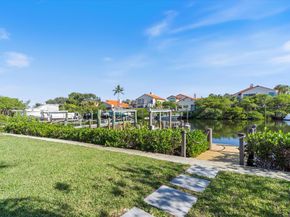17036 Bay Street, Jupiter FL 33477