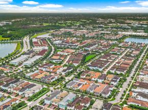 1013 Faulkner Terrace, Palm Beach Gardens FL 33418