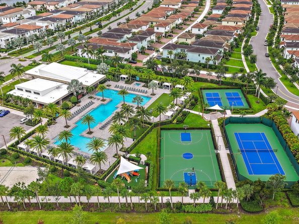 1013 Faulkner Terrace, Palm Beach Gardens FL 33418
