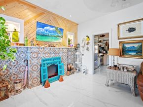 709 Omar Rd, West Palm Beach FL 33405