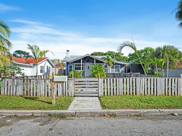 709 Omar Rd, West Palm Beach FL 33405