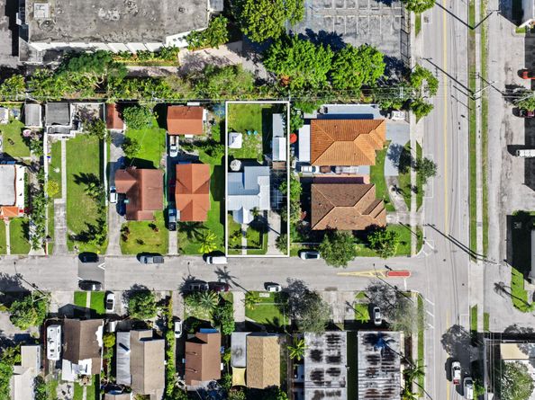 709 Omar Rd, West Palm Beach FL 33405