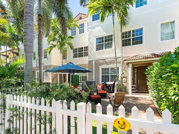 131 Ocean Cay Way 131, Hypoluxo FL 33462