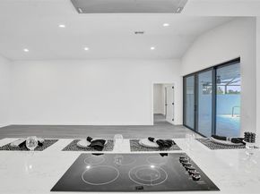 21392 Bridge View Dr, Boca Raton FL 33428