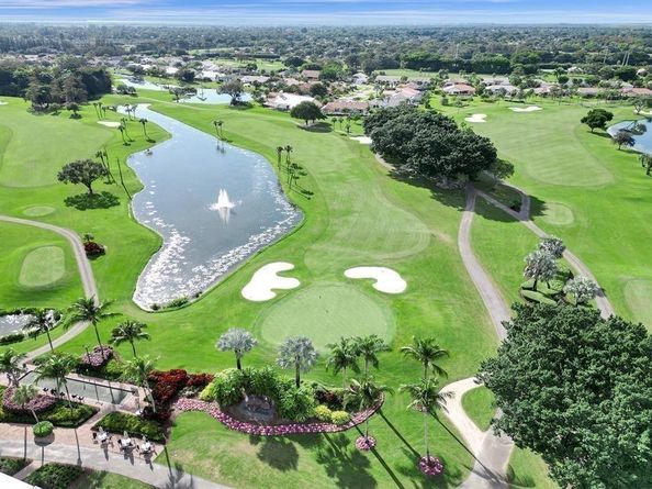 21392 Bridge View Dr, Boca Raton FL 33428