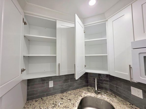 3200 NE 7th Ct 205C, Pompano Beach FL 33062