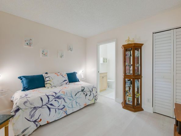 11632 SW 19th St, Miramar FL 33025