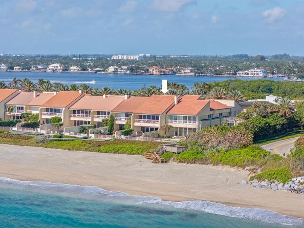 2 Sloans Curve Drive, Palm Beach FL 33480