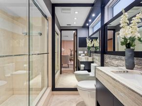 2 Sloans Curve Drive, Palm Beach FL 33480