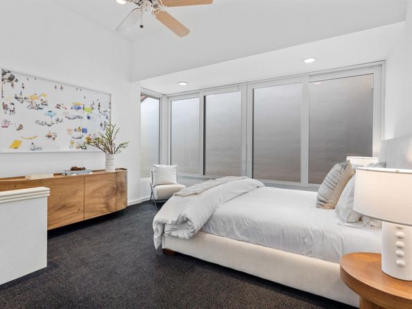 2 Sloans Curve Drive, Palm Beach FL 33480