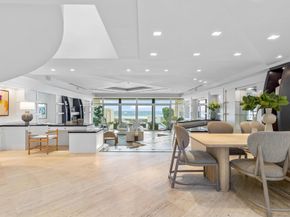 2 Sloans Curve Drive, Palm Beach FL 33480