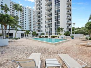 1617 N Flagler Drive 304, West Palm Beach FL 33407