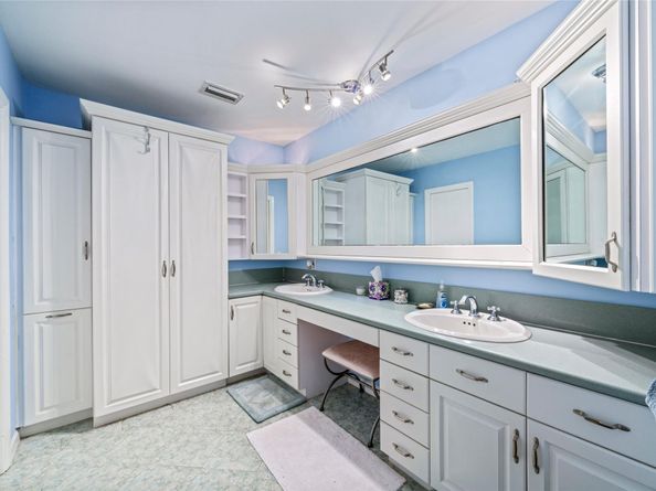 900 Cypress Ter V 61, Pompano Beach FL 33069