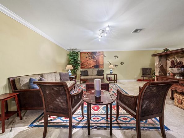 900 Cypress Ter V 61, Pompano Beach FL 33069