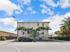 2138 SW 6th Street 301, Miami FL 33135