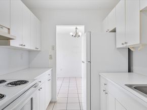 2138 SW 6th Street 301, Miami FL 33135