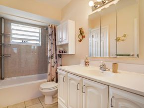 4299 NW 16th St 203, Lauderhill FL 33313