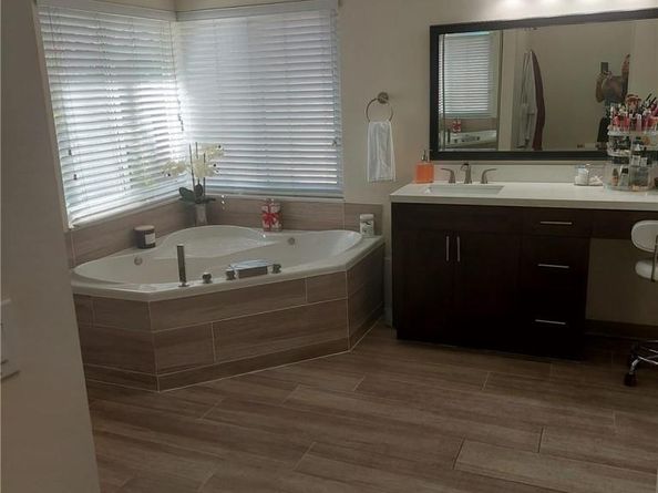 Undisclosed Address #FX-10537381, Pembroke Pines FL 33029