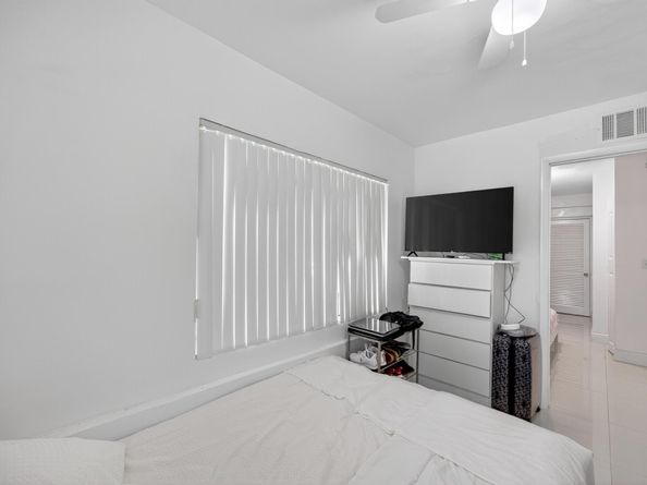 15020 Garfield Drive, Homestead FL 33033