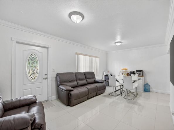 15020 Garfield Drive, Homestead FL 33033