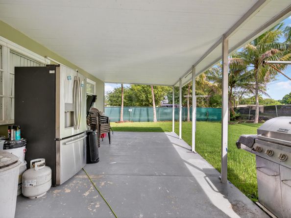 15020 Garfield Drive, Homestead FL 33033