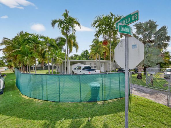 15020 Garfield Drive, Homestead FL 33033