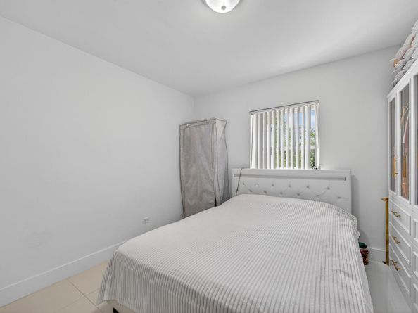 15020 Garfield Drive, Homestead FL 33033