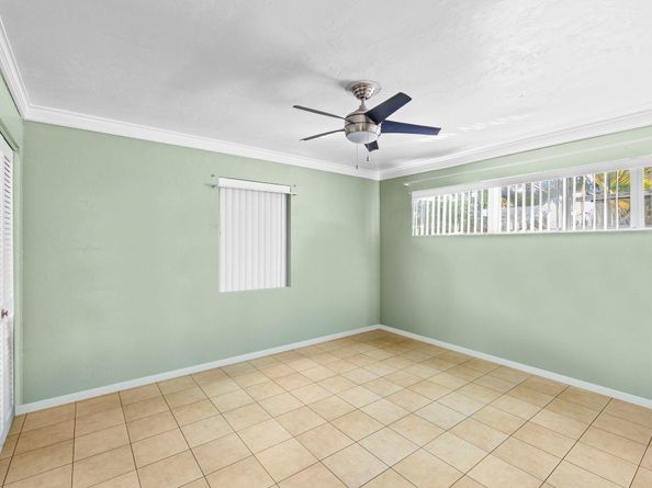 2016 SW 37th Ave, Fort Lauderdale FL 33312