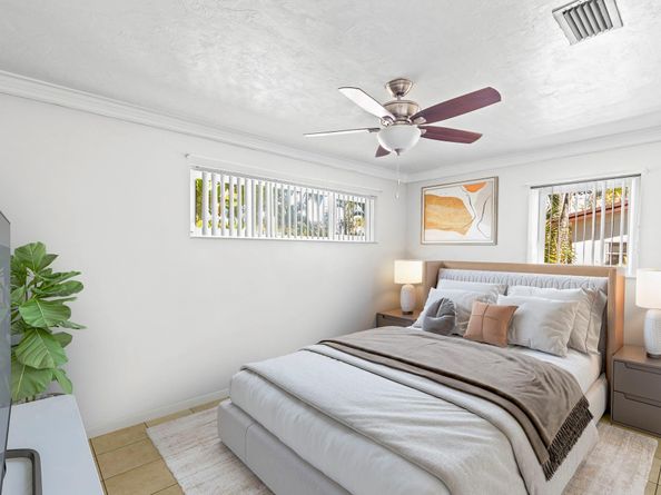 2016 SW 37th Ave, Fort Lauderdale FL 33312