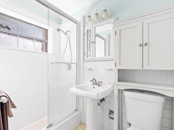 2016 SW 37th Ave, Fort Lauderdale FL 33312