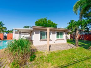 2016 SW 37th Ave, Fort Lauderdale FL 33312