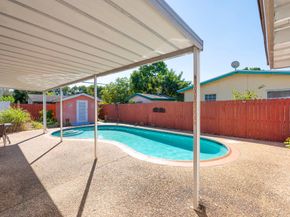 2016 SW 37th Ave, Fort Lauderdale FL 33312