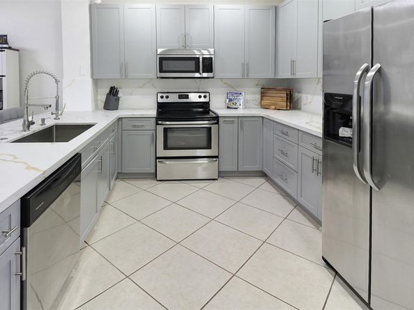 8106 Prestige Commons Dr 8106, Tamarac FL 33321