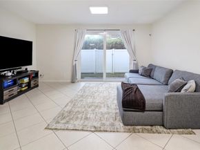 8106 Prestige Commons Dr 8106, Tamarac FL 33321