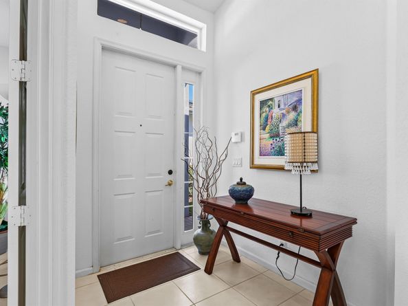 9082 Bay Point Cir Circle, West Palm Beach FL 33411