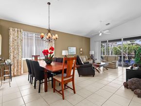 9082 Bay Point Cir Circle, West Palm Beach FL 33411