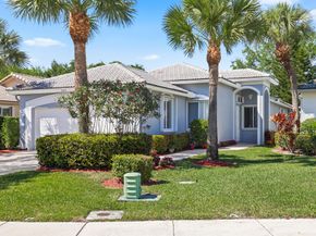 9082 Bay Point Cir Circle, West Palm Beach FL 33411