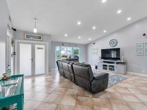 4085 Clearview Terrace, West Palm Beach FL 33417